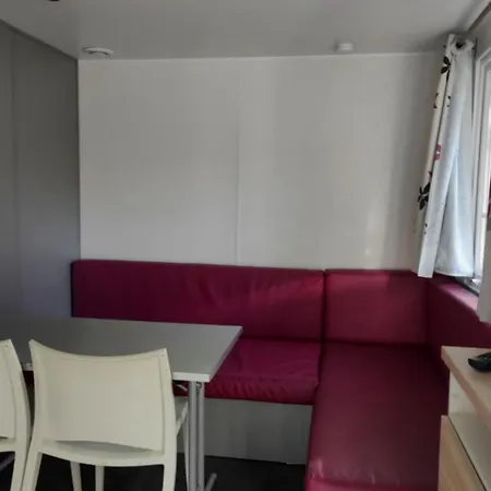 Mobil-home Confortable Avec Terrasse A - Api-1-52-1578 Camping *